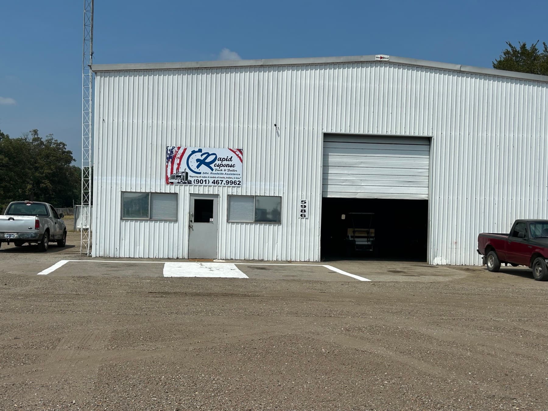 Rapid Response Truck and Trailer shop in Marion, Arkansas